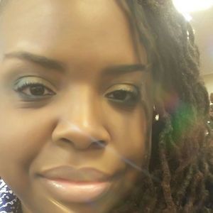 Meet your Posher, Ashlee